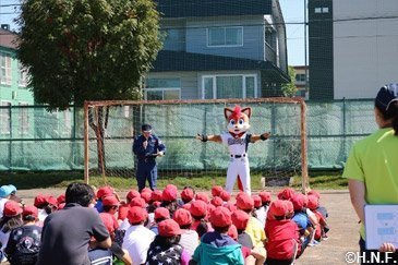 札幌市立栄町小学校を訪問3