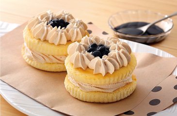 タピオカパンケーキ（紅茶クリーム)