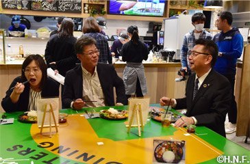 試食会の様子01