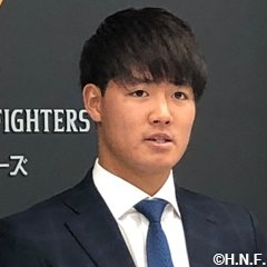 郡拓也選手