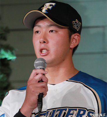 長谷川投手