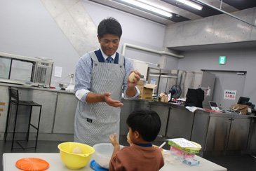 “アスリート味噌”作りの様子4