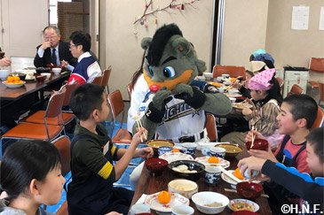 後援会と子ども