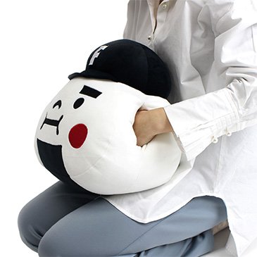 しっとりふわふわおにぎりくん抱き枕02