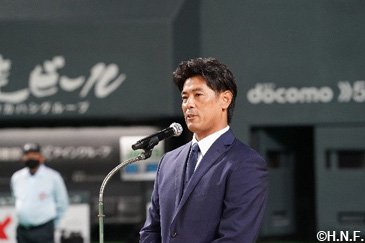 表彰式・稲葉SCO