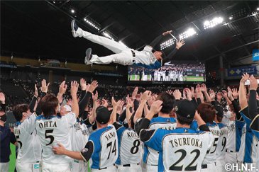 浦野投手引退セレモニー03