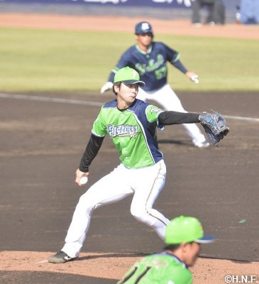 鈴木遼太郎投手