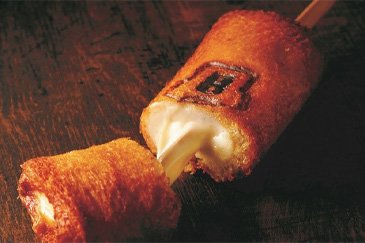 粘りの秘密はチーズ!近ちゃんのパンかまバット