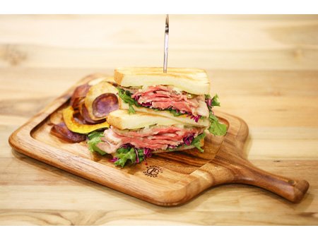 ミルフィーユサーロインサンド