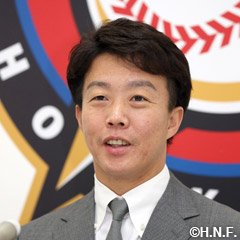 鶴岡 慎也選手