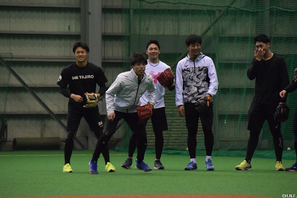 新人合同自主トレ08