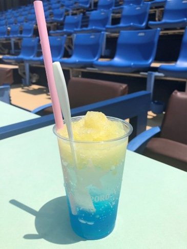 ひんやりブルーレモンソーダ