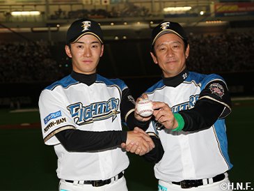 斎藤佑樹投手が引退会見 | 北海道日本ハムファイターズ