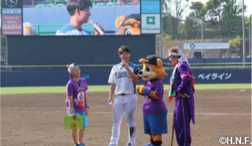 ヒーローインタビュー 参考イメージ01