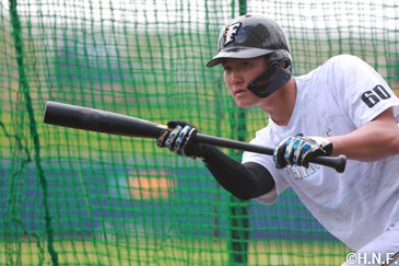 郡拓也 実使用バッティンググローブ