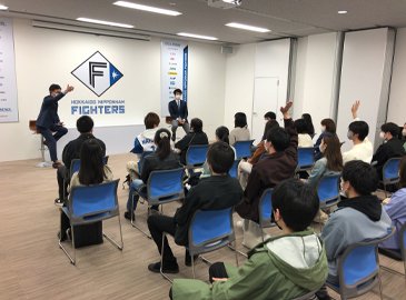 来たれ若人！就活生向けトークライブ02