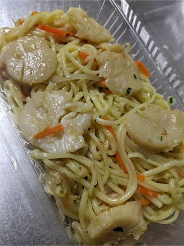 根室産玉ホタテの塩やきそば