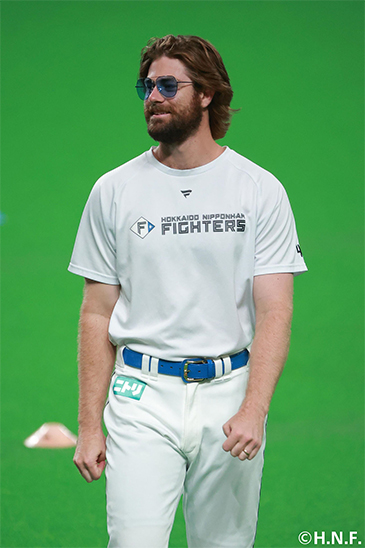 選手やコーチにBIGBOSSがプレゼント!01