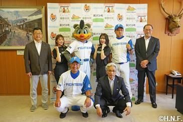 ファイターズスポーツキャラバンin新ひだか町01