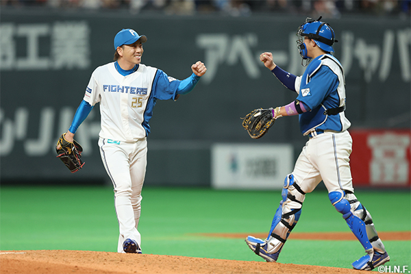 宮西尚生投手通算800試合登板02