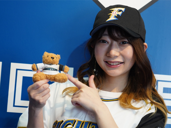 はちわれ猫のマスコットキーチェーン発売！クラシック