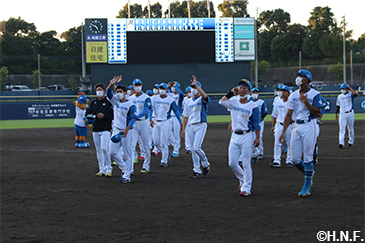 ファーム最終戦セレモニー02