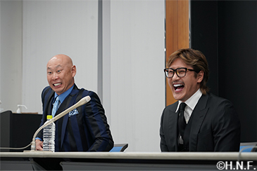 就任会見の様子04