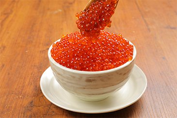 イクラのツッコ飯