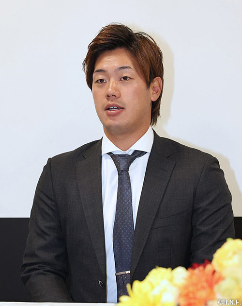 福田光輝選手入団会見 | 北海道日本ハムファイターズ
