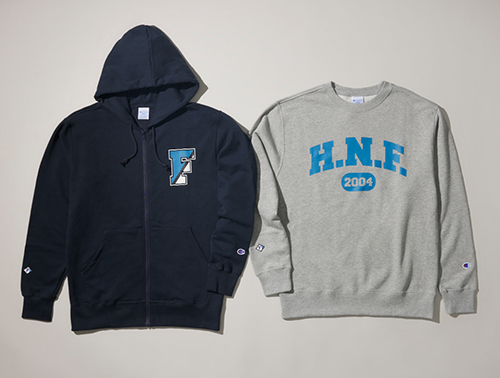 ジップフーディー(左) クルーネック スウェットシャツ(右)