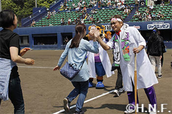 DJチャス。10周年Tシャツ③