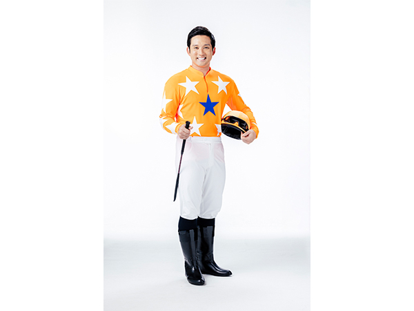 杉谷拳士等身大パネル