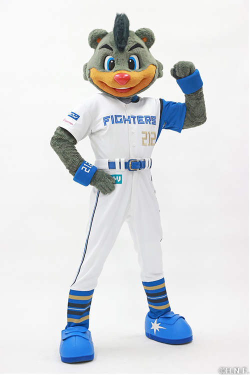 北海道日本ハムファイターズ B・Bサイン入りマスコット人形