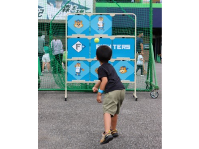 ストラックアウト