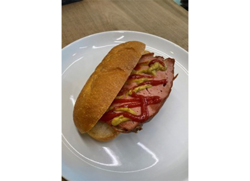 新十津川町：厚切りソーセージサンド