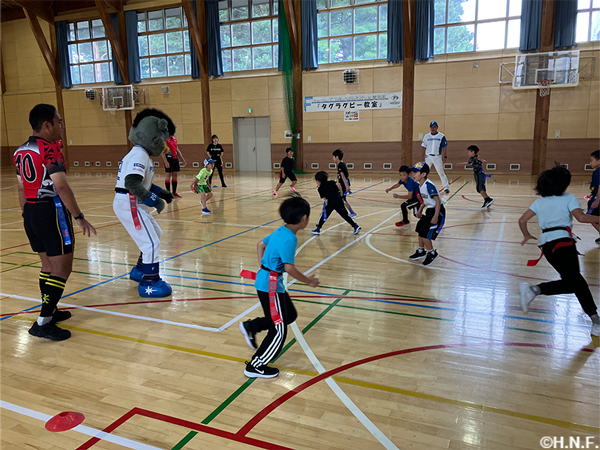 スポーツ体験教室(タグラグビー)