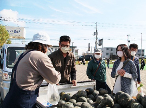 エスコンフィールドHOKKAIDO軽トラ市02
