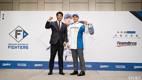 孫選手と稲葉GM