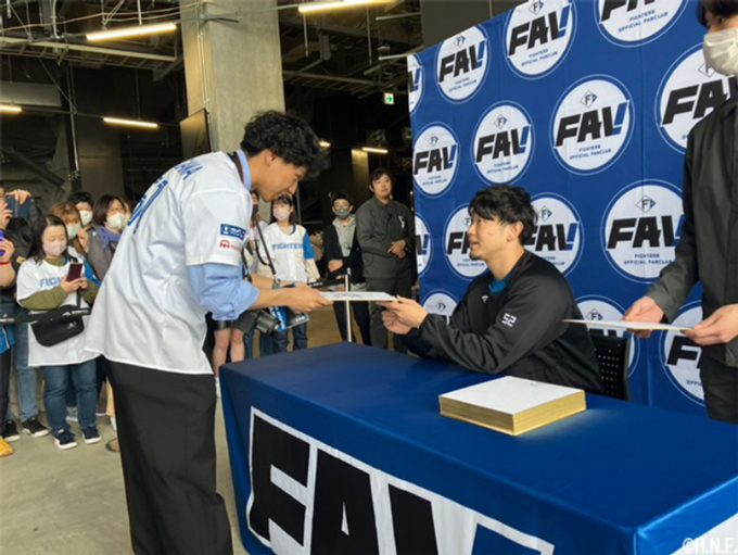 サイン会の様子