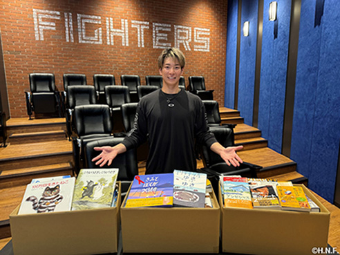 グラブを本に持ちかえて01