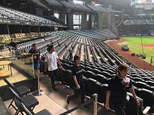 朝活「ウォーキング＆ストレッチ」の様子2