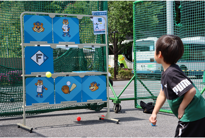 ストラックアウト