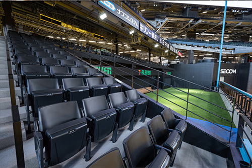 セブン-イレブン ブルペンシートライト・レフト01