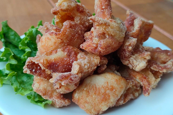 「暴れん坊チキン」の代表商品・からあげ
