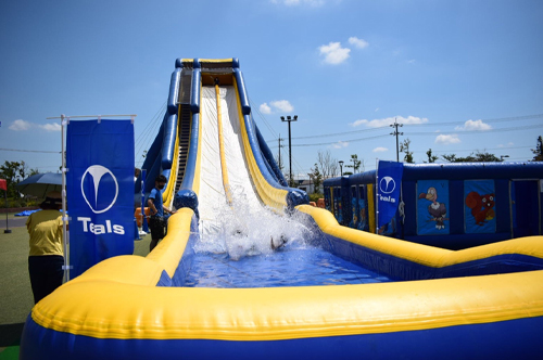 タイタンスライダー