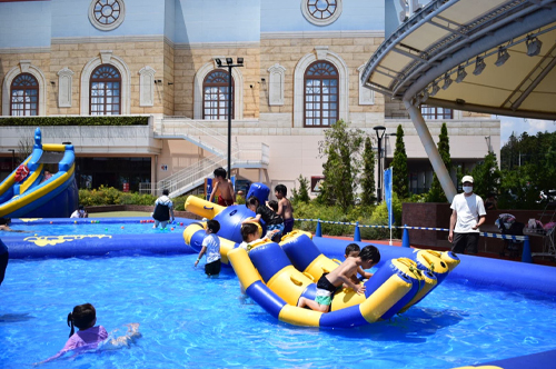 じゃぶじゃぶ池