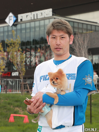 加藤投手と犬