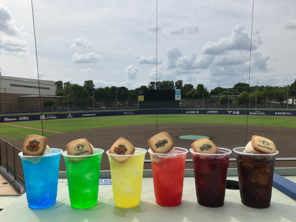 カラフルクリームソーダ