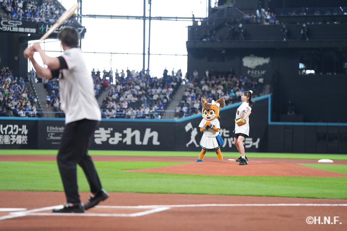 ポリー 牧野真莉愛さん