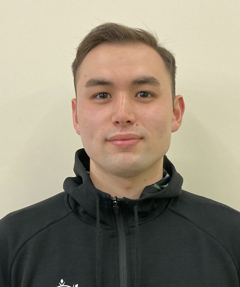 スティーン ジェームス 佑樹コーチ